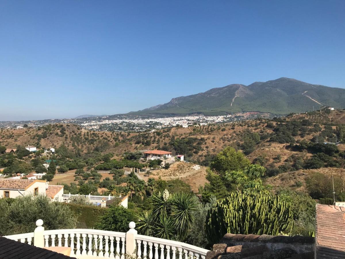 Studio Views Apartment, Cortijo Fruitful Hills Málaga Exterior foto